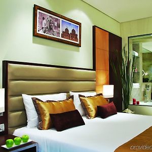 Premium King Room